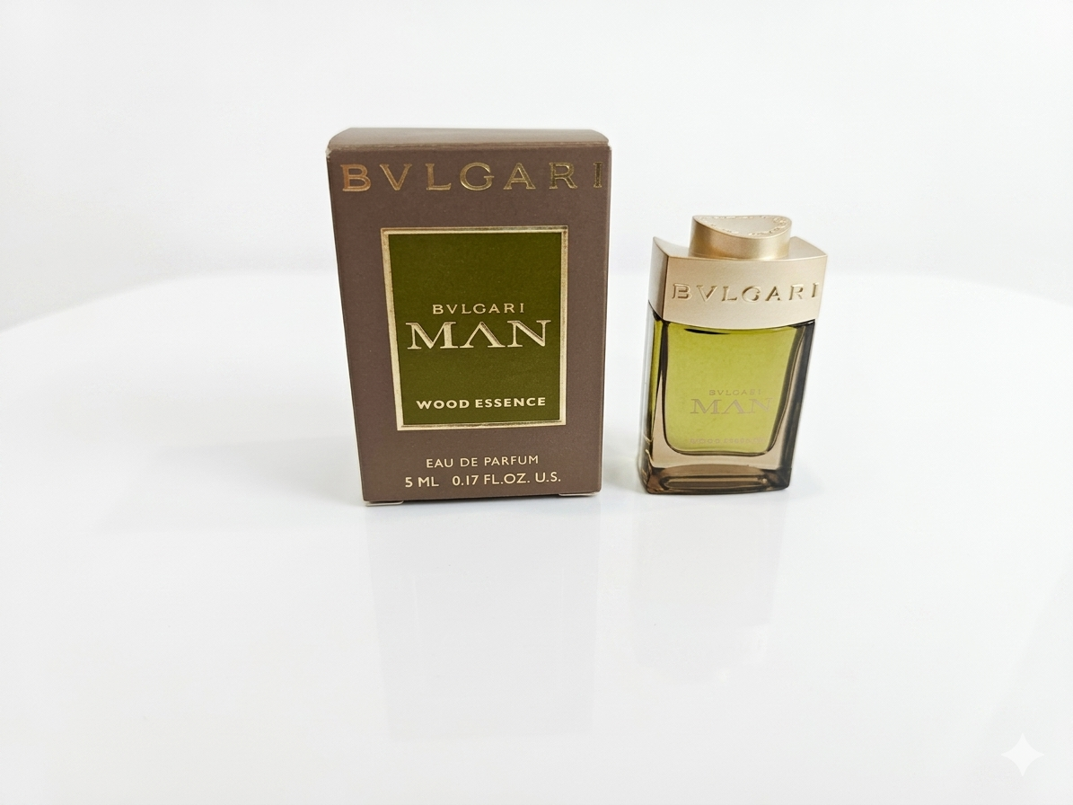 Blvgri Man Wood Essence Eau de Parfum (5ml)