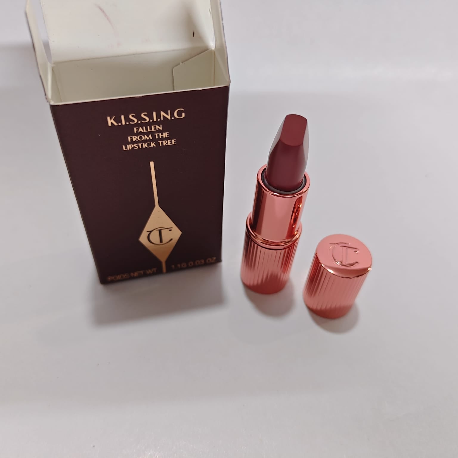Charlotte Tilbury K.I.S.S.I.N.G Fallen From The Lipstick Tree Lipstick 90s pink mini