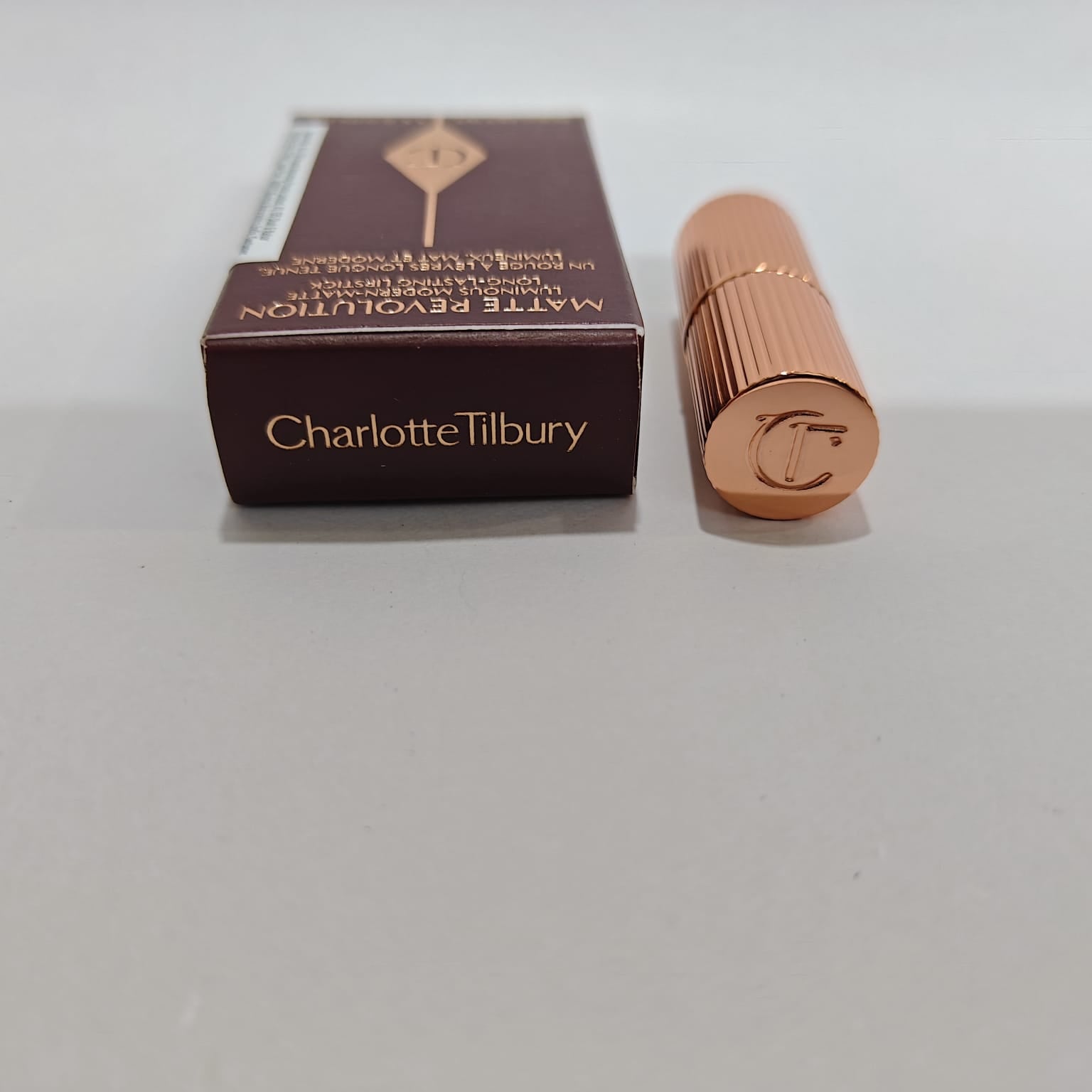 Charlotte Tilbury Matte Revolution Pillow Talk Lipstick – 1.1g Miniature