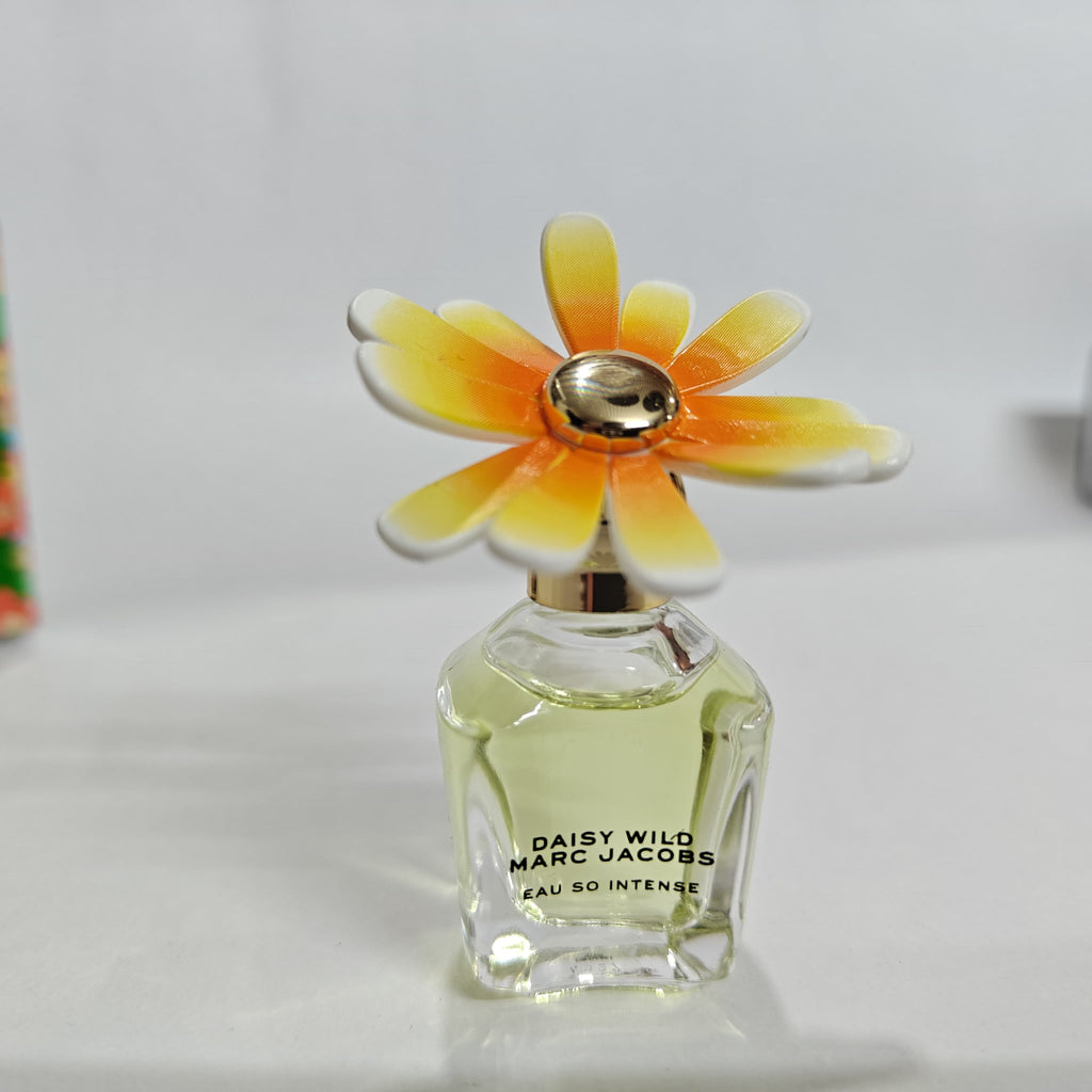 Marc Jacobs Daisy Wild - Eau So Intense Eau De Parfum Mini (4ml)