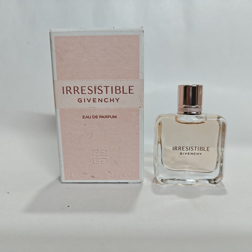 Givenchy Irresistable - Eau De Parfum - Mini (0.27 oz / 8ml)