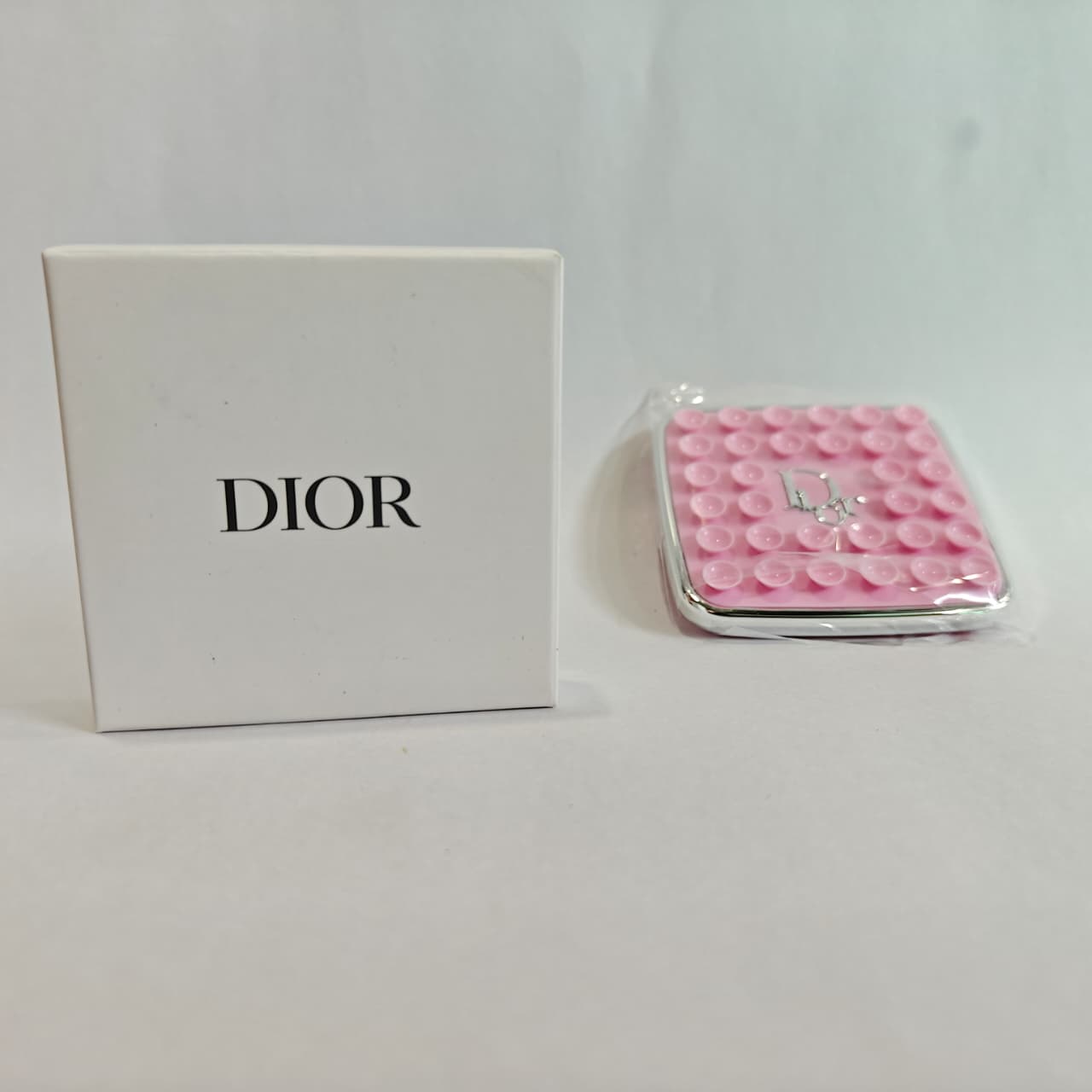 Dior limited edition pink octabuddy