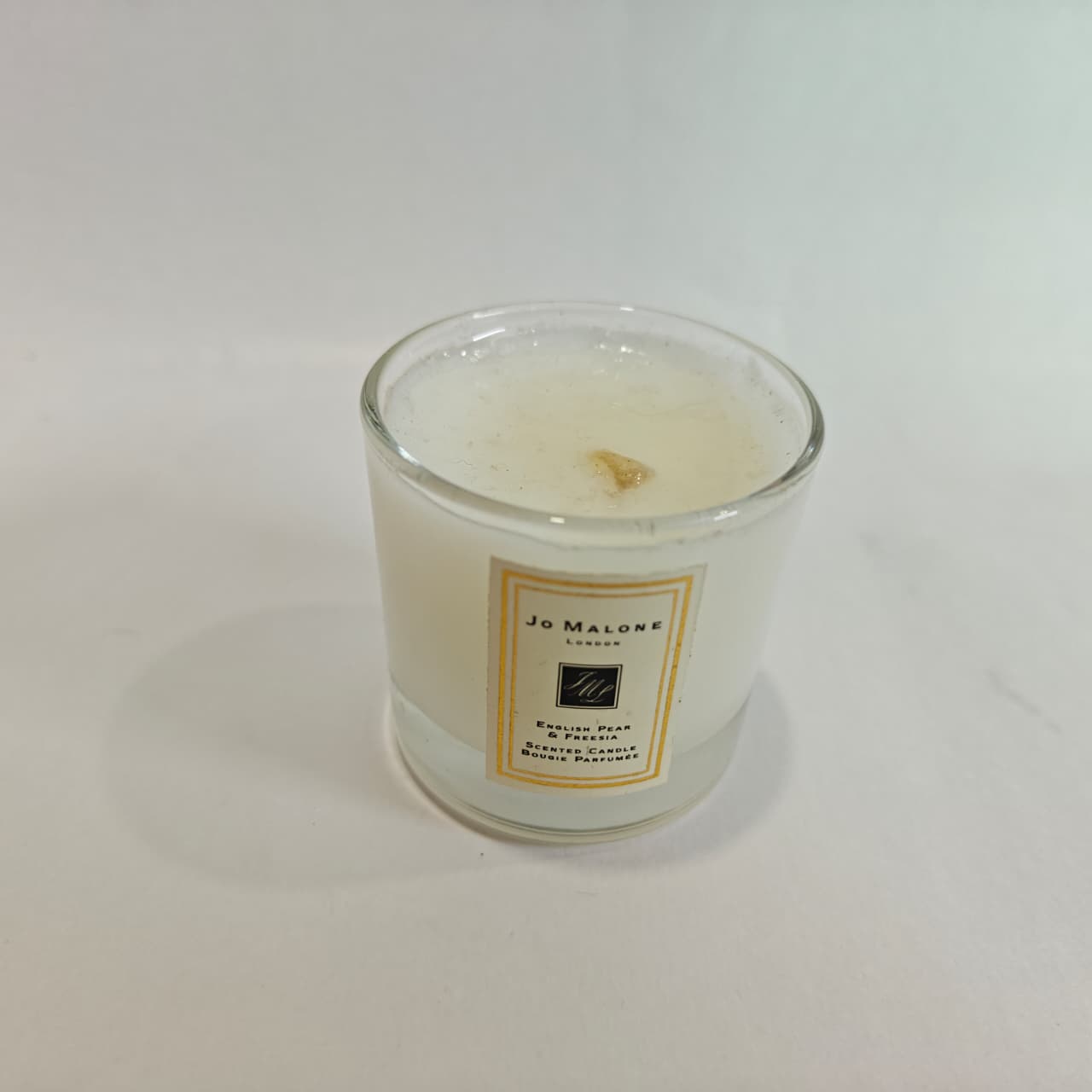 Jo Malone London English Pear & Freesia Scented Candle