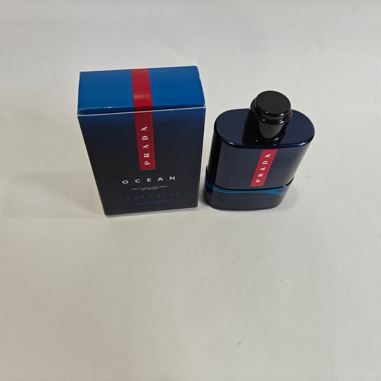 Prada Luna Rose Ocean Eau de Toilette Fragrance 9ml