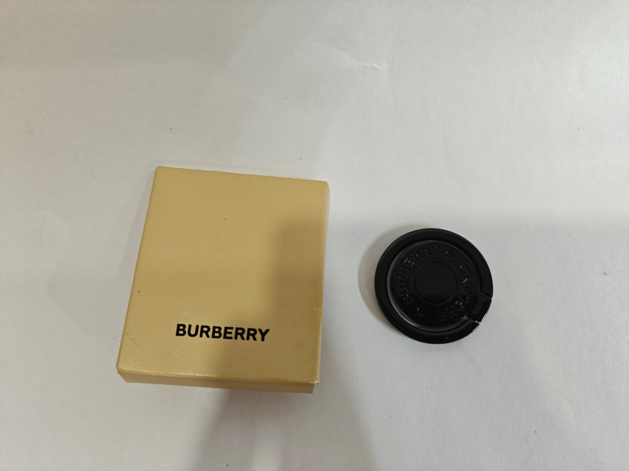 Burberry Mini accessory phone
