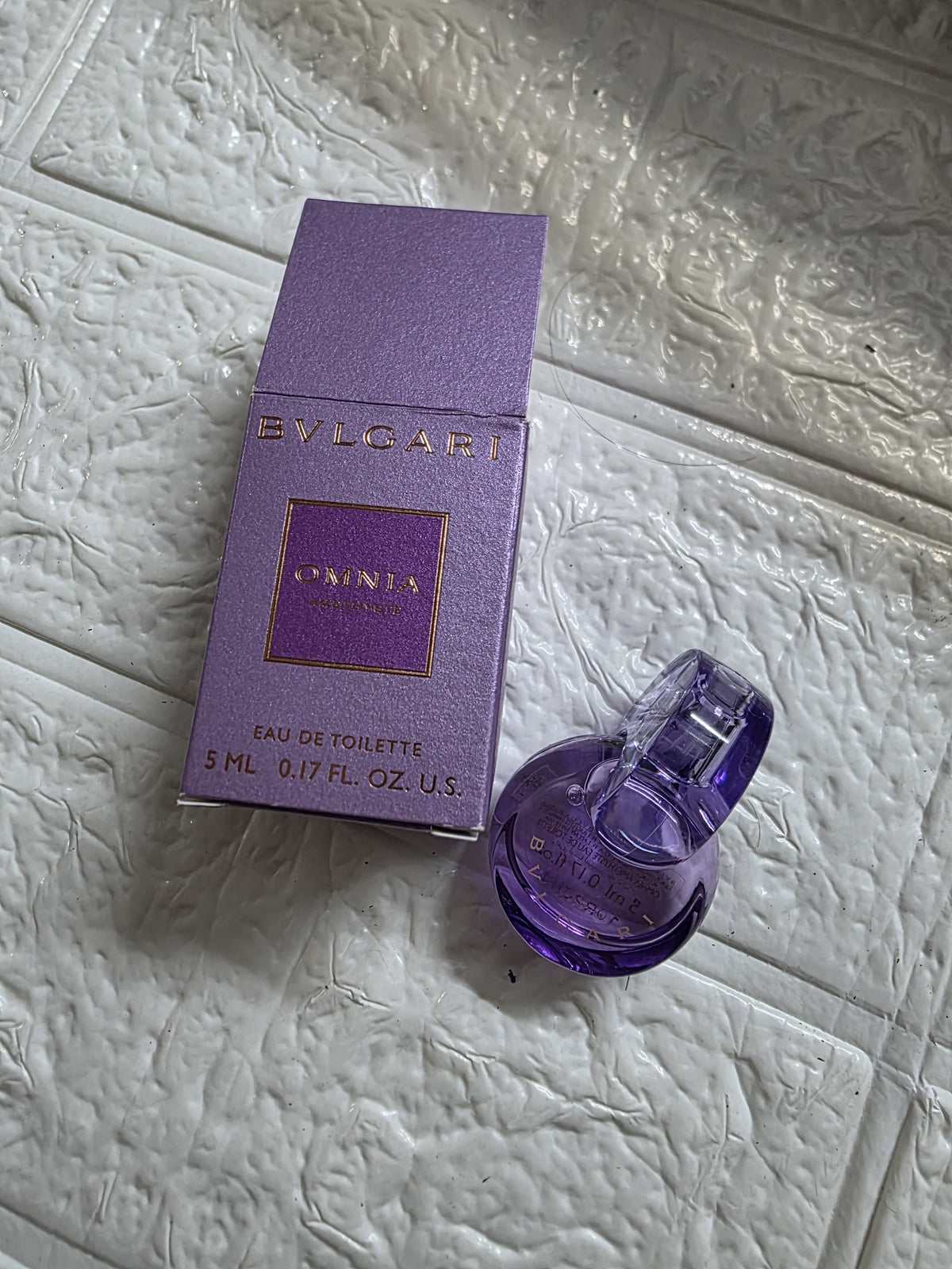 Bvlgari Omnia Amethyste Eau de Toilette Miniature Perfume (5 ml / 0.17 fl. oz.)