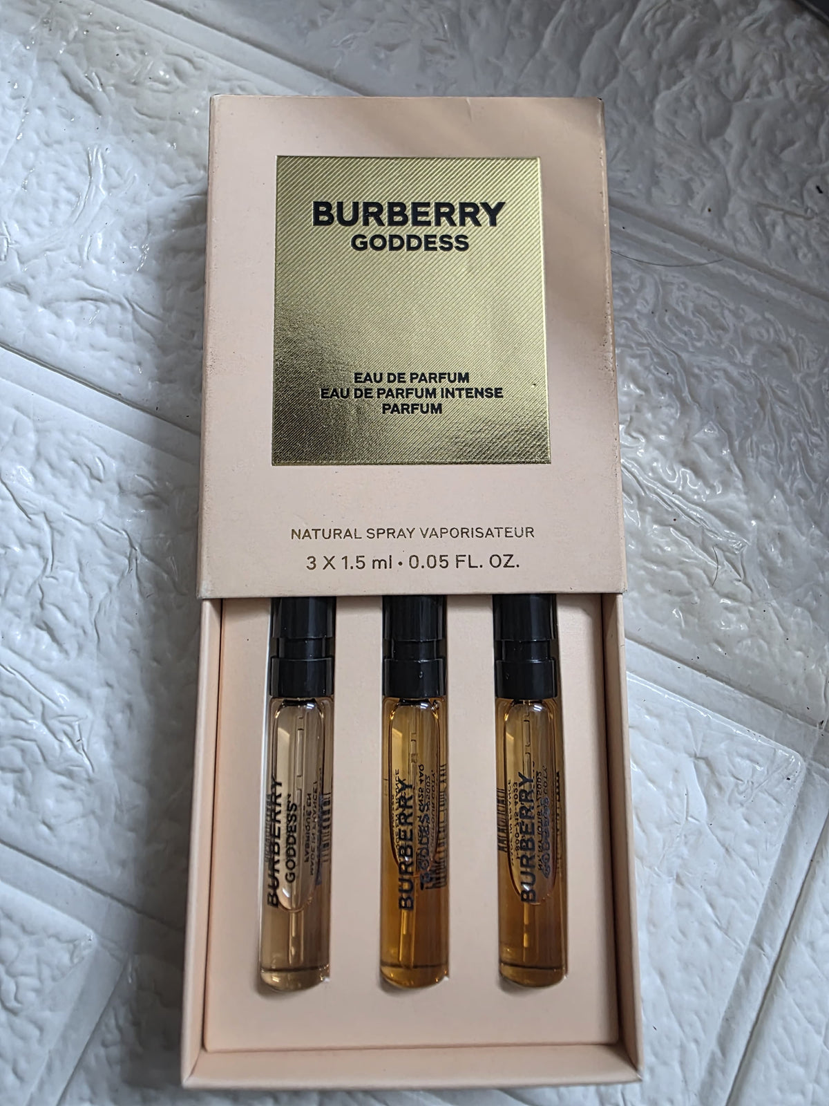 Burberry Goddess Eau de Parfum & Intense Discovery Set (3 x 1.5 ml / 0.05 fl. oz.)